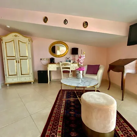 Hotel Scilla 3*